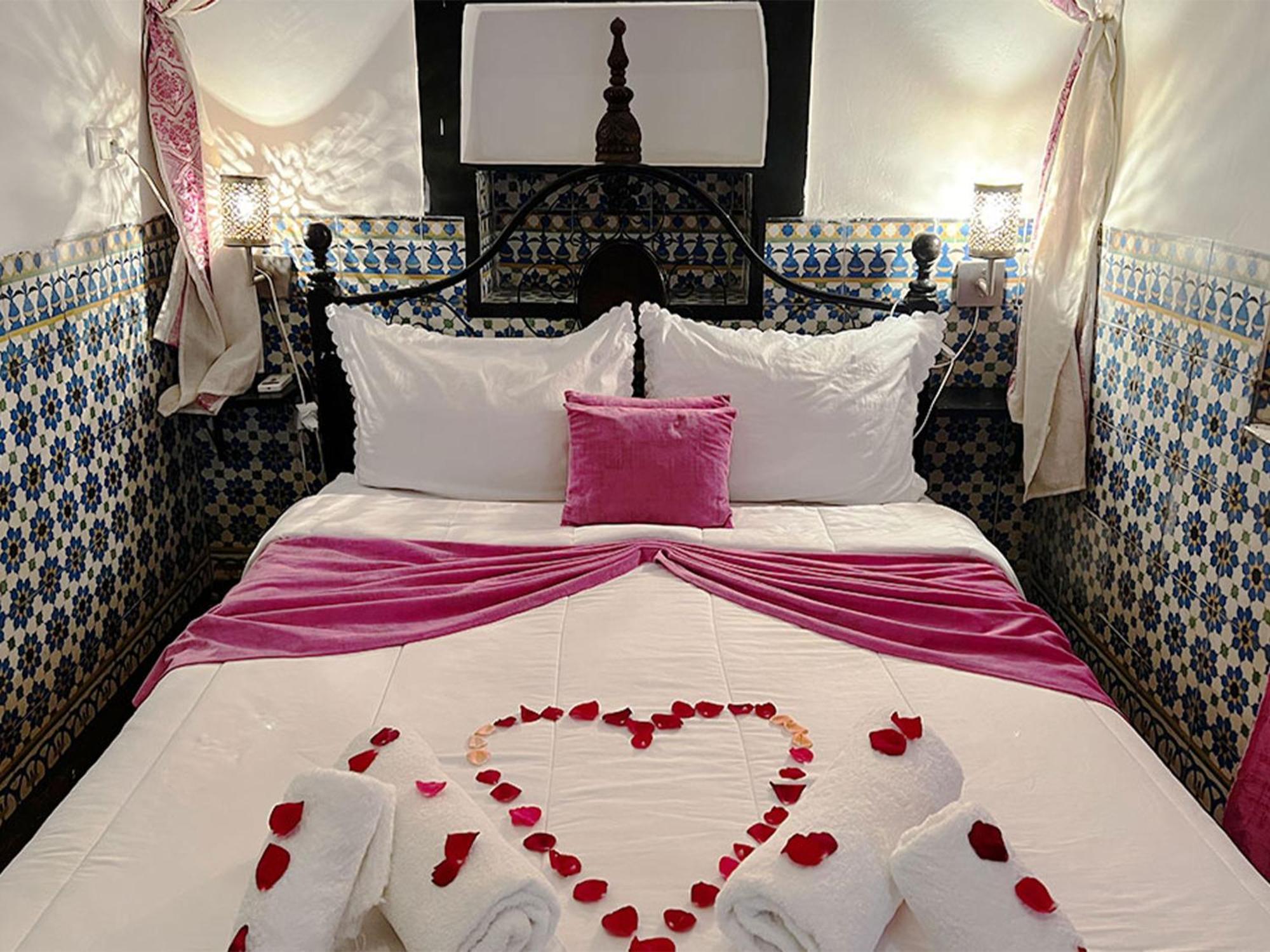 Riad Lazord De Marrakech Entier Marrakesh Exteriör bild