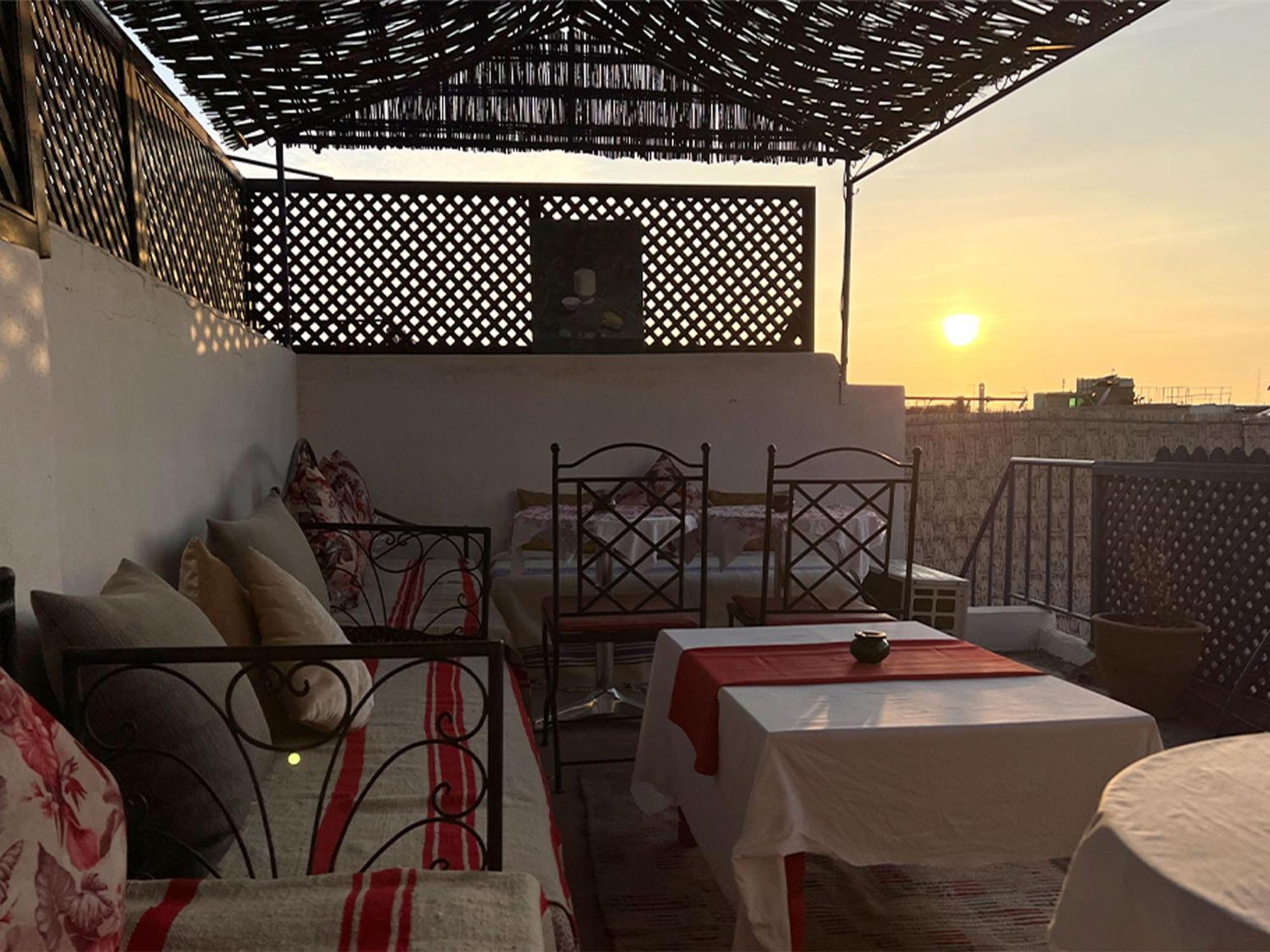 Riad Lazord De Marrakech Entier Marrakesh Exteriör bild